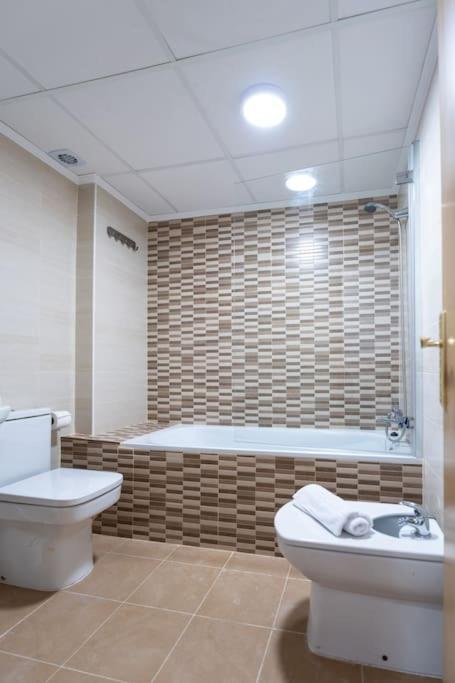 Amplio Apartamento 2 Dormitorios Cerca De La Playa Alicante Ngoại thất bức ảnh